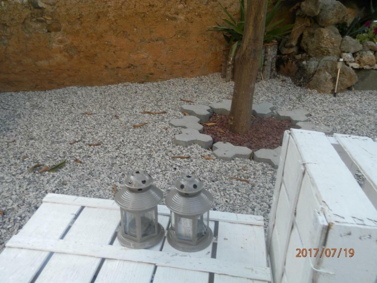كاستروفيلاري B&B Palazzo L'Occaso المظهر الخارجي الصورة