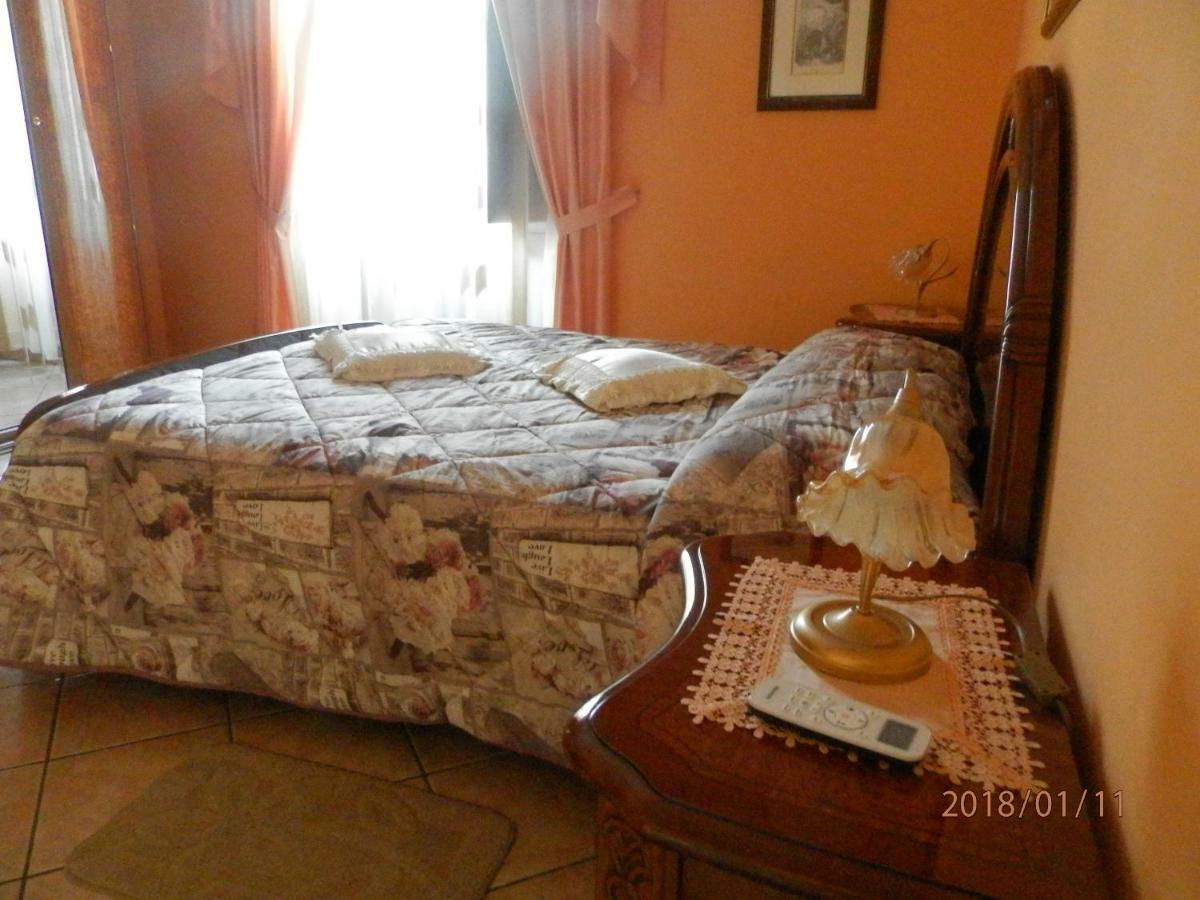 كاستروفيلاري B&B Palazzo L'Occaso المظهر الخارجي الصورة